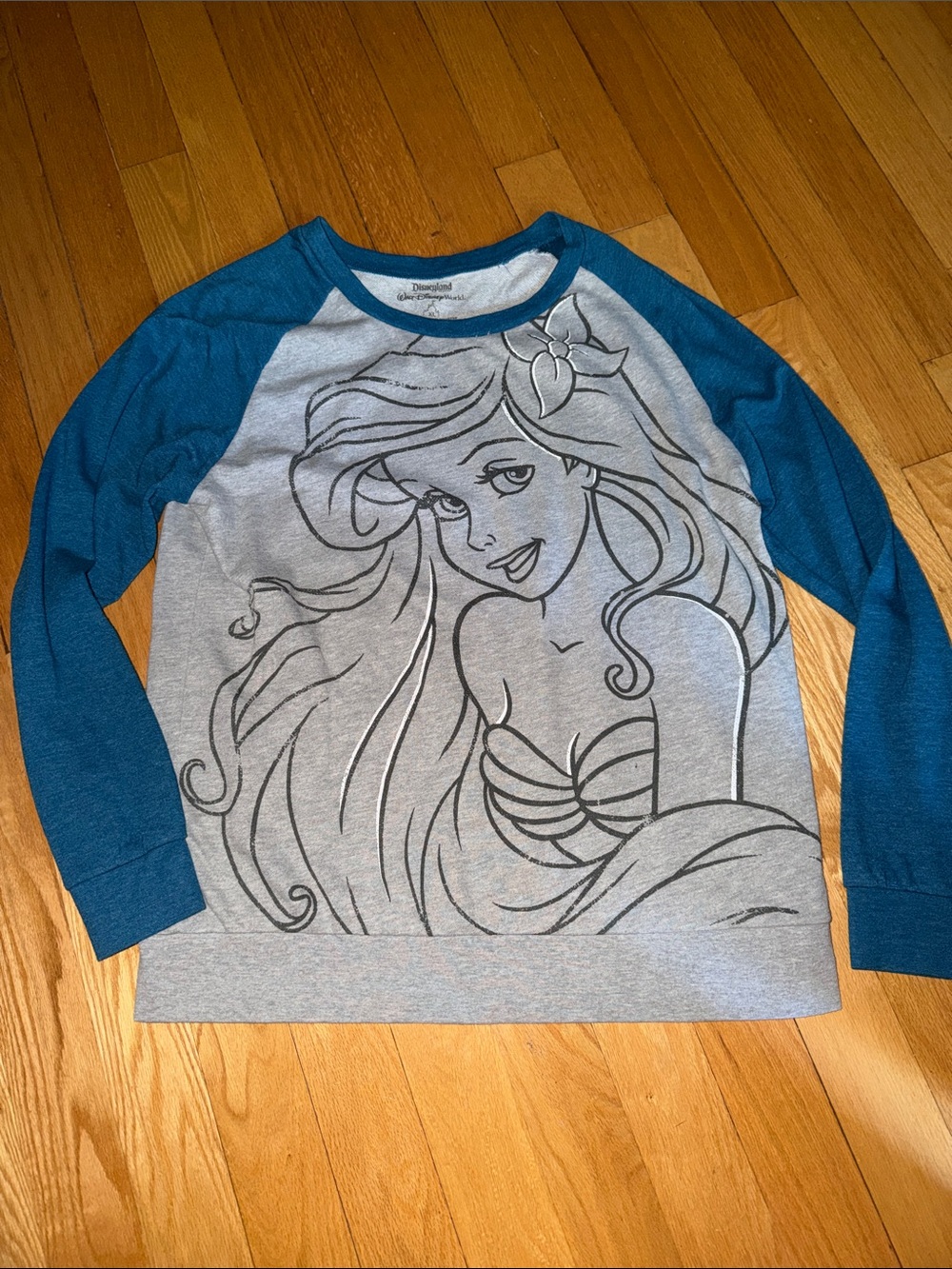Disney Teal & Gray Ariel Raglan Sweatshirt